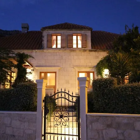 Footprints Croatia Villa
